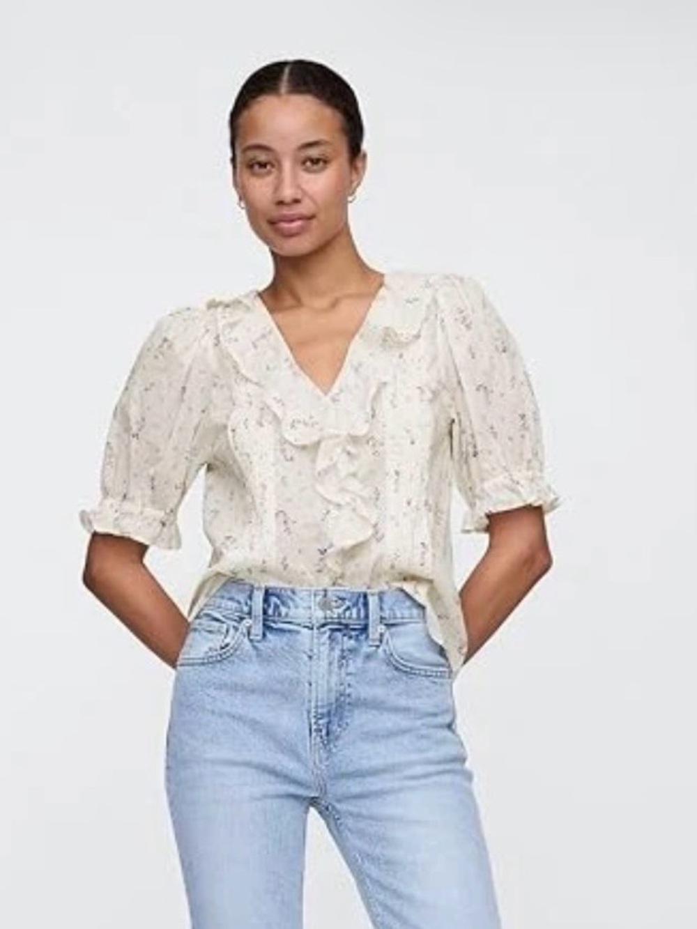 NWT GAP Cream Floral Ruffle-Pintuck Blouse Size XS